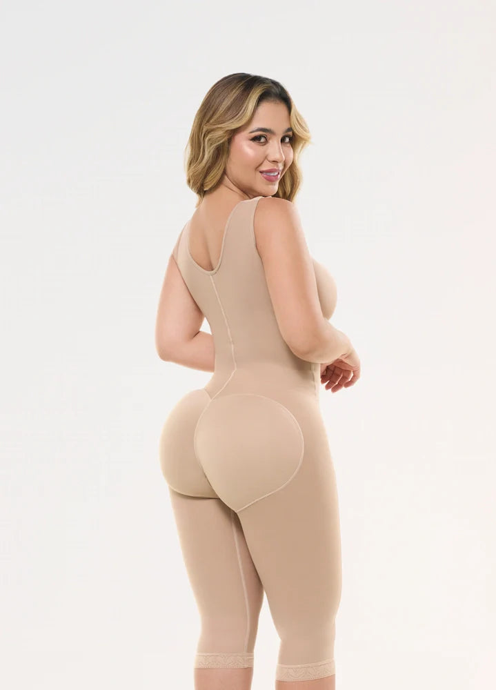 Faja Post-Lipo Salome 523 C: Compresión Media y Brasier Integrado